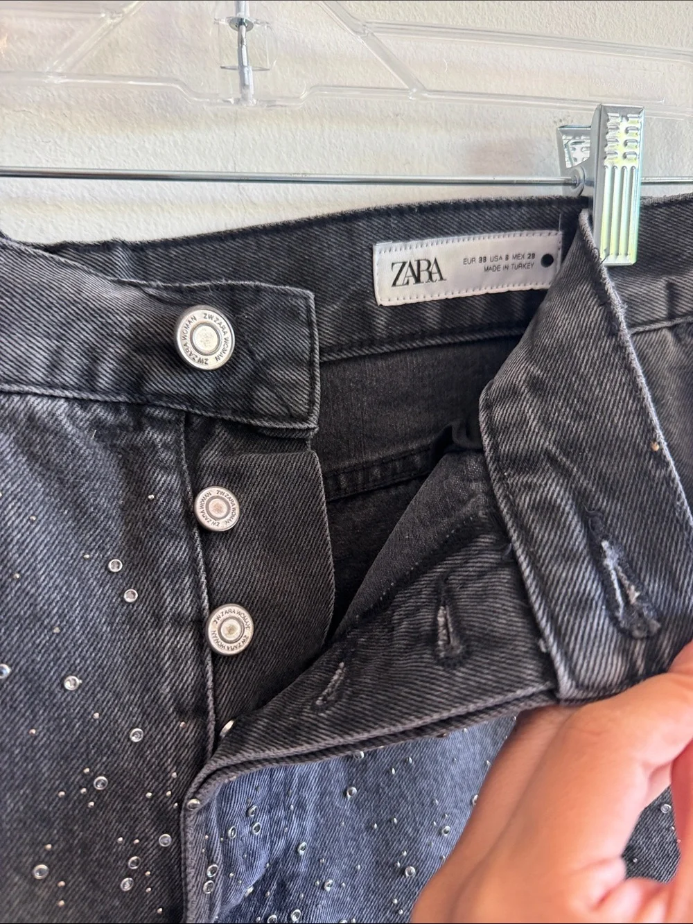 Zara Black Embellished High-Waist Jeans size U.S. 6